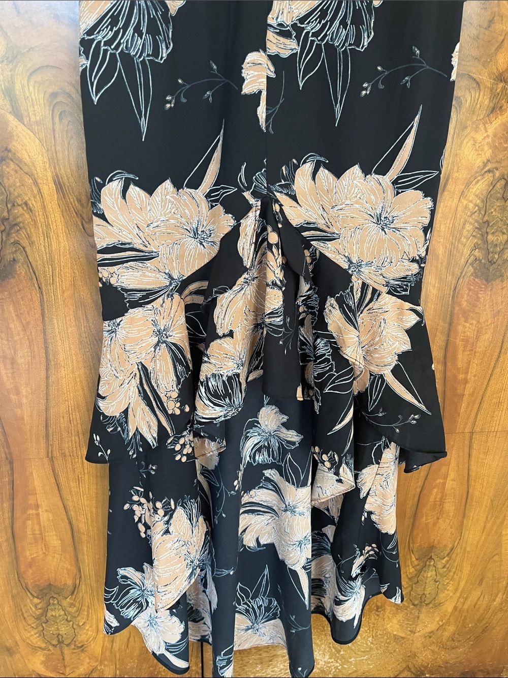 Lulus Black Floral High-Low Slip Dress Size Medium - New With Tags! - Picture 4 of 11